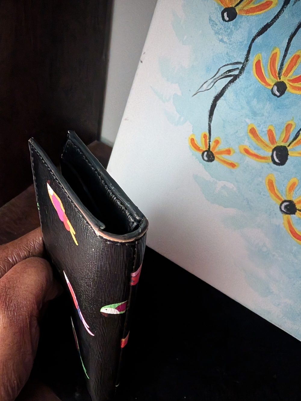 kate spade New York Black Parrot Print Zip Compact Wallet - Picture 5 of 6